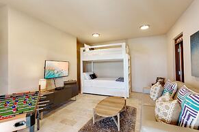 6 BR Villa With Concierge Amenities Pool