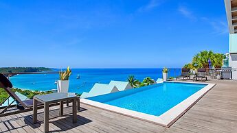 6 BR Villa With Concierge Amenities Pool