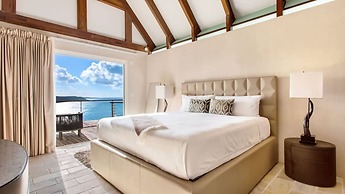6 BR Villa With Concierge Amenities Pool