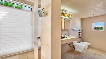 6 BR Villa With Concierge Amenities Pool