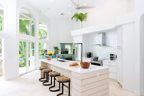 Waterfront Oasis W Boat Dock Heated Pool