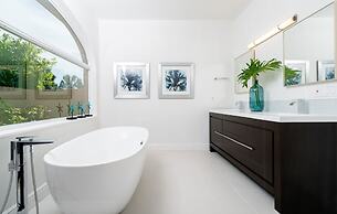 Waterfront Oasis W Boat Dock Heated Pool