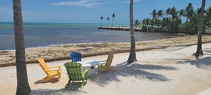 Modern Keys Penthouse W Private Beach Pool
