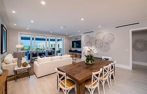 Modern Keys Penthouse W Private Beach Pool