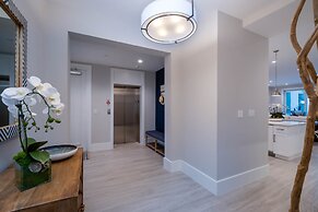 Modern Keys Penthouse W Private Beach Pool