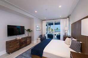 Modern Keys Penthouse W Private Beach Pool