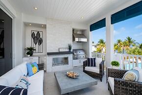 Modern Keys Penthouse W Private Beach Pool