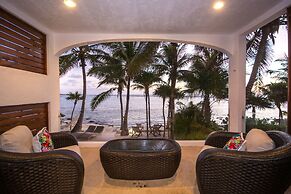 Beachfront W Private Staff in Gated Community