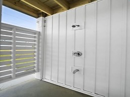 Blue Snapper 3 Bedroom Condo