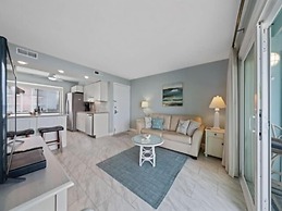 Beach Bliss 1 Bedroom Condo by RedAwning