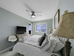 Beach Bliss 1 Bedroom Condo by RedAwning
