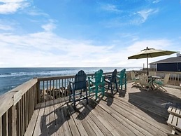 Margaritaville 2 Bedroom Home by RedAwning