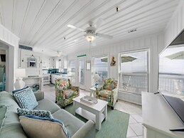 Margaritaville 2 Bedroom Home by RedAwning