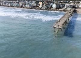 Margaritaville 2 Bedroom Home by RedAwning