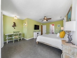 Just For The Shell Of It 5 Bedroom Home by RedAwning