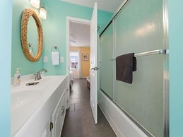 Just For The Shell Of It 5 Bedroom Home by RedAwning