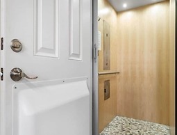 Just For The Shell Of It 5 Bedroom Home by RedAwning