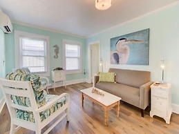 A Whelk On The Beach-upper 2 Bedroom Duplex by RedAwning