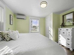 A Whelk On The Beach-lower 2 Bedroom Duplex by RedAwning