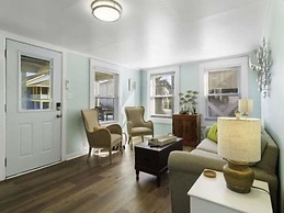 A Whelk On The Beach-lower 2 Bedroom Duplex by RedAwning