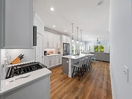 The Trading Post 4 Bedroom Duplex