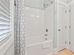 Coral Cottage 3 Bedroom Duplex