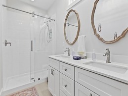 Coral Cottage 3 Bedroom Duplex