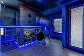 Castle Pines Court Retreat