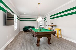 Castle Pines Court Retreat