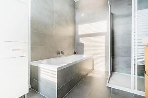 Charming Ostend Home Near Beach City Center