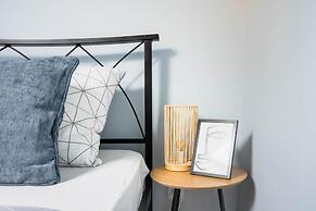 Charming Ostend Home Near Beach City Center