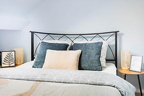 Charming Ostend Home Near Beach City Center