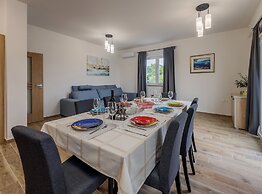 Holiday Home Milutin 1