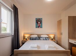 Holiday Home Milutin 1