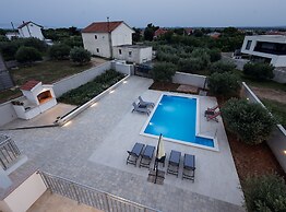 Holiday Home Milutin 1