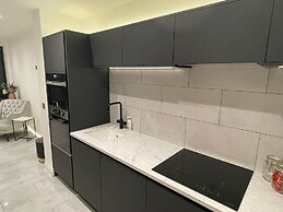 Edinburgh Retreat 2 Bedrooms & Steam Room