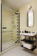 Edgar Suites Lille - Shake