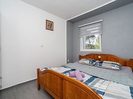 Apartments Robi & Kristina