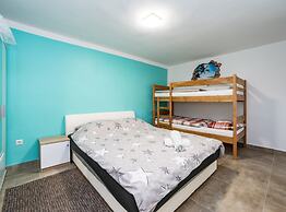 Apartments Robi & Kristina