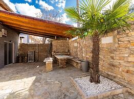 Apartments Robi & Kristina