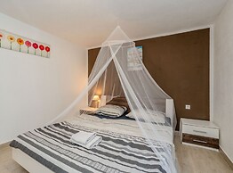 Apartments Robi & Kristina