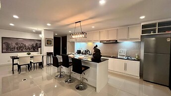 6-36 - 3 Bdr Modern Penthouse With Shared Pool