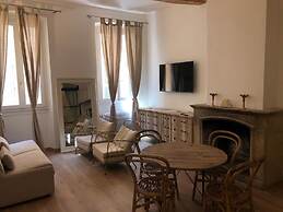 Maison d'Orange - Ponche