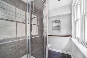 Prime Location Central London