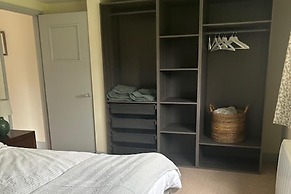 Cottage Retreat- Sleeps 4, Garden, Bbq & Pets