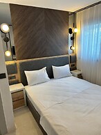 Ayayorgi Homes & Suites