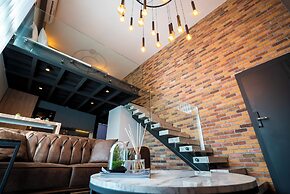 Ayayorgi Homes & Suites