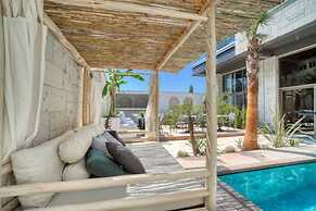 Ayayorgi Homes & Suites