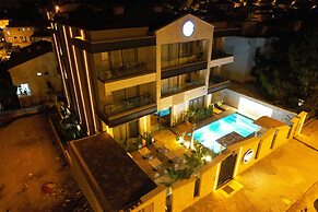 Ayayorgi Homes & Suites