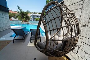 Ayayorgi Homes & Suites